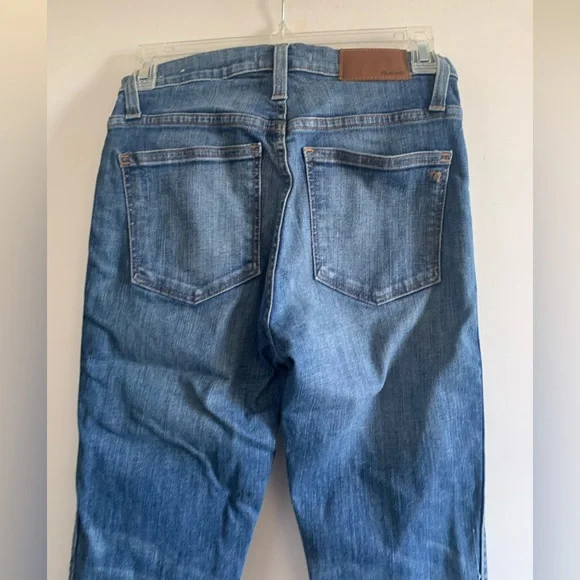 Madewell Blue Denim Distressed Knee/Hem Skinny Jeans Size 26 - Picture 3 of 10